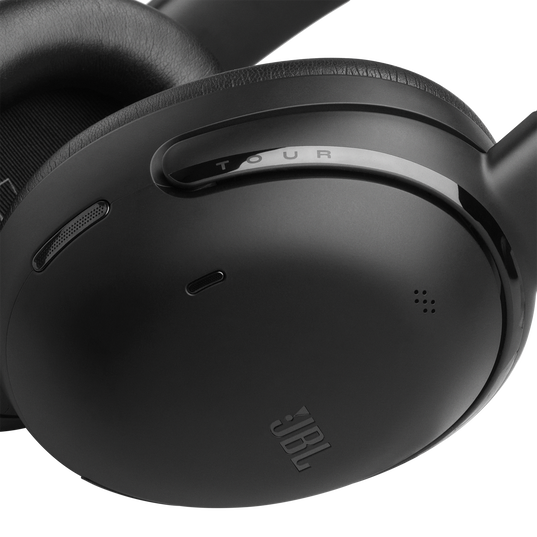 JBL Tour One M3 - Black - Wireless over-ear Noise Cancelling headphones - Detailshot 3